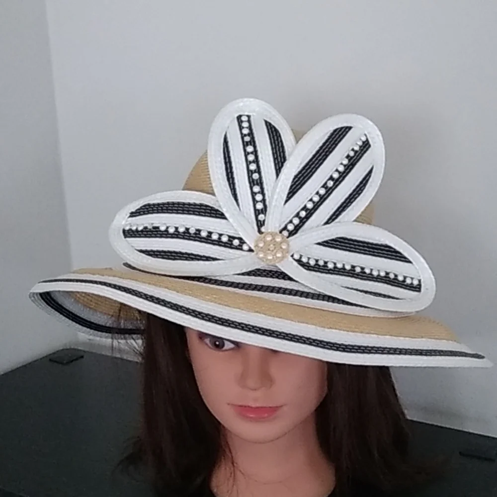 Church hat - Picture 2 of 6